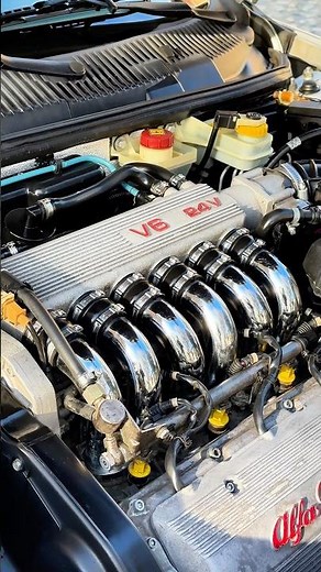 Insane Alfa Romeo 156 2.5 V6 Busso sound