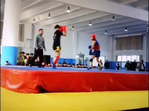 Win by KO... Women's Wushu Sanda: Li Meili – during Shaolin Tagou / Henan Championships. We're sharing one of our old videos of Li Meili winning a couple of fights by KO! | Wushu Sanda - 武术散打