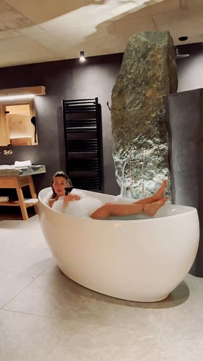 Enjoy a unique wellness experience 😍 With @amus.chalets.dolomites #amuschalet #chalet #dolomiti #wellness #italy #dolomites #mountains #travel #nature #lifestyle #holiday #landscape #love #relax #italia #benessere #wood #trentino #health #alps #hiking #vacation #beauty | Passione Dolomiti