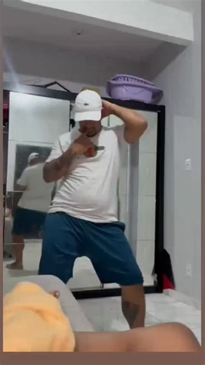 Deu merda esse dia 💩 #humor #viral #instagram #meme #casal | Ale Castro