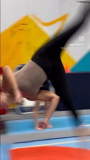 Aerial Cartwheel-Gymnastics Floor Exercise