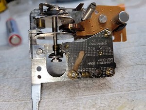 Repair a Junghans 306 for my New England Clock