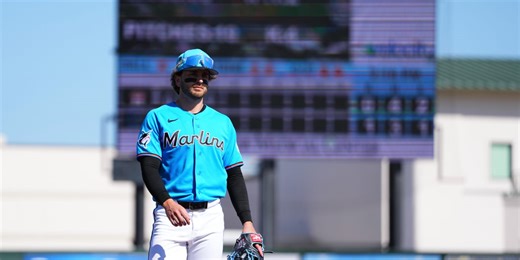 'Like recess': Norby taking childlike approach to new digs in outfield