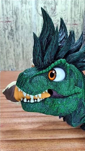 Tyranno-saurus Rex Tries Ice Cream for the First Time! 🤣