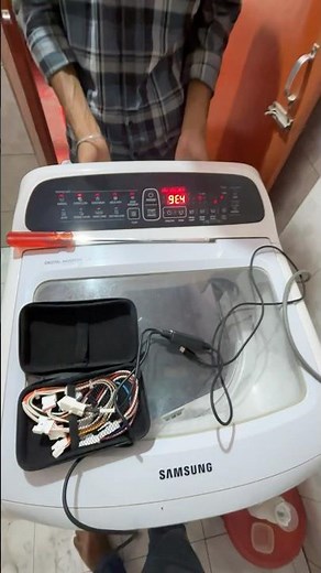 samsung washing machine error 🤔🤔#samsung #viralvideoshort #yourubeshortvideo