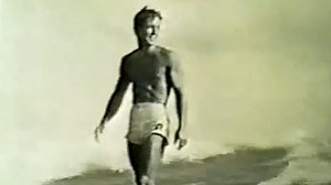 Robert Conrad and Connie Stevens star in 'Hawaiian Eye' (1959)