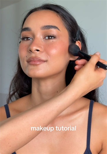 Essential Natural Makeup Tutorial for Beginners
