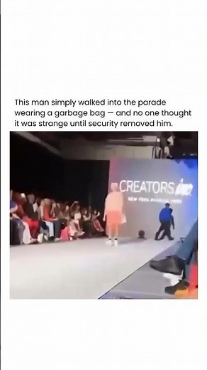 This man simply walked into the parade wearing a garbage bag and no one thought it was strange 😭