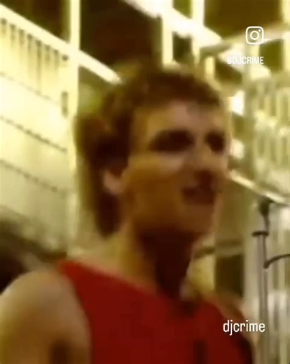 allez , un réveil á l’ancienne 😎😉😘 #annee80 #annee90 #breackdance #hiphop @followers | Musique , film / club années 80 á ce jour