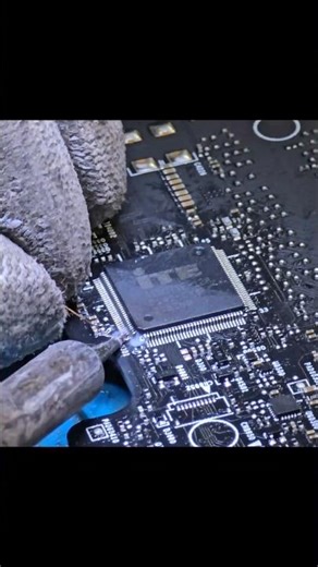 Chip Level Surgeons | System Care Latur #motherboard #chiplevelworking