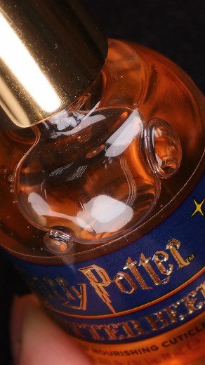 Bring the iconic BUTTERBEER scent to your nails. This captivating scent is perfect for the witches, wizards and Muggles in your life. The Harry Potter x ORLY Collection is available now for a limited time, grab yours before it vanishes! | ORLY