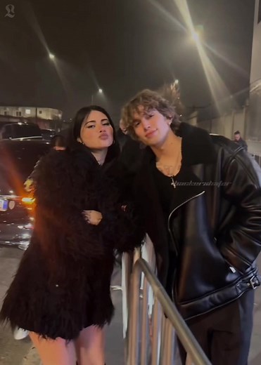 she's the luckiest 🥹 #vinnie #viral #milanfashionweek #vinniehacker #vhackerr