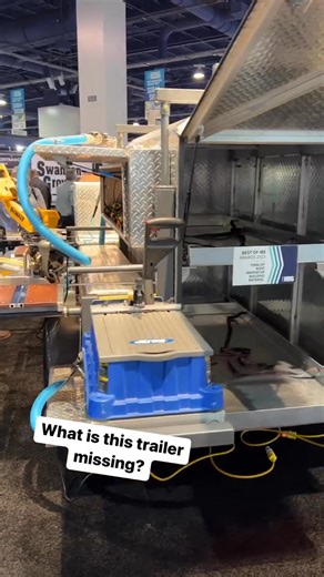 390K views · 1.5K reactions | Cool setup I saw while at the international builders show this past week! What is it missing for the jobsite | RR Buildings | Facebook