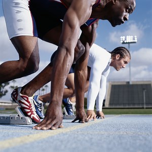 What Is the Difference Between Sprinting Track Spikes & Long Distance Track Spikes?