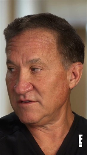 Dr. Nassif doesn't like to pay on his dates with Dr. Dubrow 😆 #botched
