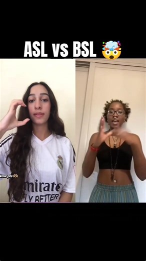ASL vs BSL 🤯 Which Alphabet Is More Confusing? #ASLvsBSL #SignLanguage #Shorts #fypp #viralshorts