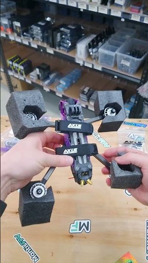 The Axis Flying Manta 5 SE V2 just landed 🔥