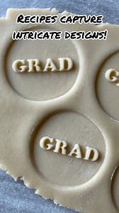 Making cute Grad cookies with school colors! Super quick, cute and delicious! 🧡 | Your Baking Bestie