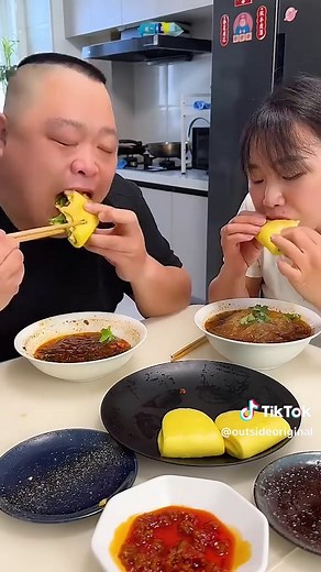 Mukbang Couple Eating Show: 1 Million Audition USA