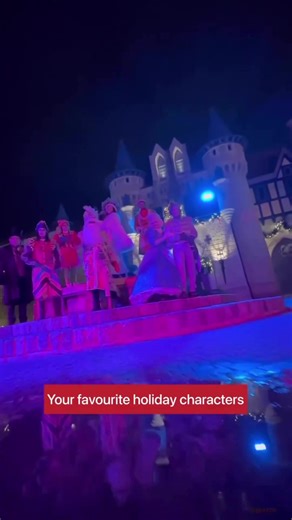 15K views · 453 reactions | WinterFest has taken over Canada's Wonderland, transforming the park into an enchanted winter wonderland ❄️✨ Bundle up and get ready to experience millions of twinkling lights, savoury treats, ice-skating, and so much more. ⁣ ️ Jonathan Gazze Photography . . . #SeeTorontoNow #WinterFest #CanadasWonderland | Destination Toronto | Facebook