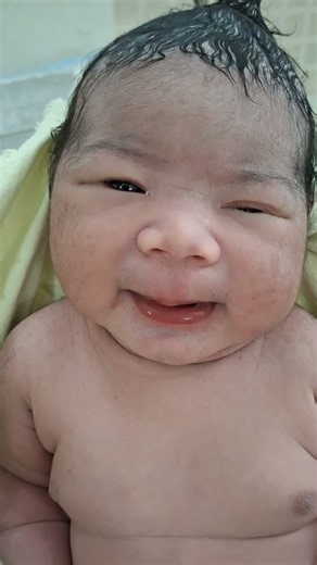 healthy new born baby #newborn #cutebaby #love #littlebabies #shortvideo
