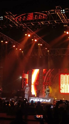 Raftaar Sets IIT KGP on Fire! Spring Fest | #RaftaarLive #IIT#KGP #SpringFest #RapNight