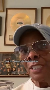 How to Log Off & Touch Grass with Dionne Warwick and Lynda Carter Congratulations to Dionne Warwick on being awarded Kennedy Center Honors. Let’s all touch grass today to celebrate. 🌱😎 | Lynda Carter