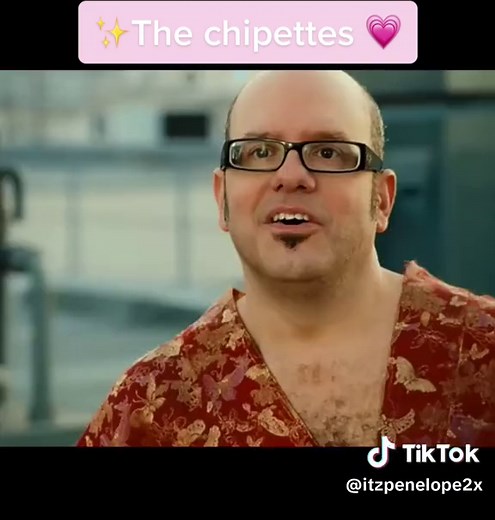 The Chipettes Sing 'Three Little Birds' from Alvin and the Chipmunks