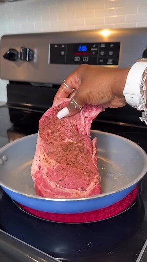 Cooking Breakfast For Reign ! 💜🐾 #cooking #dogs #pitbull #dogsofinstagram #asmr #asmrsounds #relaxing #satisfying #aesthetic #dogfood #viral #viralreels | reignstormpit