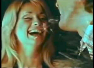 Andre’ Champagne & Cold Duck ‘Greet The Season’ Commercial ❤️🎄🥂 Christmas 1976 ❤️🎄 | Old Fashioned Christmas