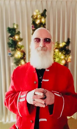 “‘twas the night before” 🤘🏻🎅🏻🎄⭐️ | Rob Halford