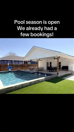 Spring Break Pool Bookings in San Antonio