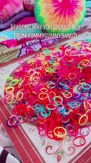 #rubberbandbracelets #yummygummybandz Dm us to order!