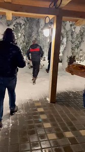 352K views · 3.8K reactions | Pizza sotto la neve in Calabria ❤️Quando hai fame e non ti ferma niente e nessuno  Ristorante Da Rosalbino ad Acri (CS) #calabriafoodporn #calabriafood #calabria #calabriadaamare | Calabria Food Tour | Facebook