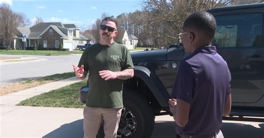 Off-duty firefighter uses gear, garden hose to knock down house fire in Chesapeake