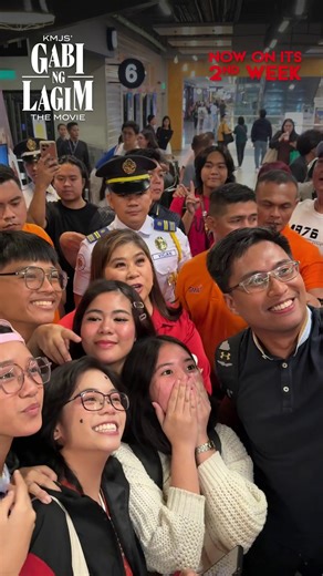 MULA RITO SA SM FAIRVIEW, I-KMJS NA ‘YAN! 🥰 Jessica Soho, nag-cinema tour sa SM Fairview! At… todo support din si Bam Alegre para sa KMJS’ Gabi ng Lagim The Movie! #KMJSGabiNgLagimTheMovie — NOW ON ITS SECOND WEEK! 🍿 BOOK YOUR TICKETS: SM CINEMAS https://ow.ly/E89q50XCC29 AYALA CINEMAS https://ow.ly/xSHm50XCC2f ROBINSONS MOVIEWORLD https://ow.ly/Eutk50XCC2r GATEWAY CINEPLEX https://ow.ly/15n450XCC2h https://ow.ly/934350XCC2e MEGAWORLD CINEMAS https://ow.ly/S9Ga50XCC2b POWERPLANT CINEMA https:/