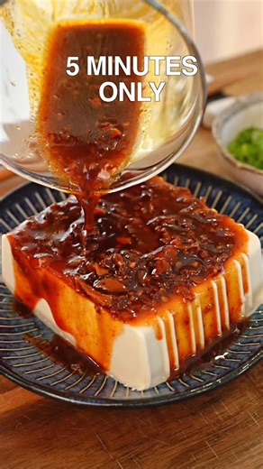 Tiffy Cooks 🥟 Easy Recipes on Instagram: "HIGH PROTEIN SNACK READY IN 5 MINUTES ✨ enjoy with hot rice and cucumber salad, and dinner is ready in 10 minutes 🫣 Comment TOFU and I will dm you the full recipe + a discount code if you want to give our sauces a try 🫶🏻 #tofu #tofurecipes #easyrecipes #highprotein #homecooking #dinnerideas #cookingvideo #healthyfoods"