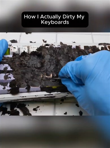 How I Actually Dirty My Keyboard