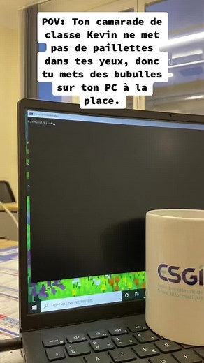 Pss, il faut taper ça dans votre CMD 🫧 :  start bubbles.scr /p65552  ...