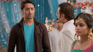 1.4M views · 47K reactions | Mishti ko chunna pada Abir aur Nishant mein se kisi ek ko! Aakhir kisko chuna Mishti ne jisey dekh toot gaya Abir? Iss Dilchasp Kahani ko Jaanne ke liye dekhiye #YehRishteyHaiPyaarKey! #starplusoriginal #yehrishteyhainpyaarke #abir #meenakshi #kuhu #mishti #drama #love #comedy #trending #serial #show #episode #home #emotional #classics #oldshow #moments #explore #viral #trending #facebookpost #facebook | StarPlus | Facebook