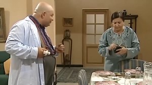 572K views · 15K reactions | نلقاش عندك 10 لاف .. السبوعي يستغل الموقف و يڤدم سليمان في 10 لاف #شوفلي_حل | Choufli Hal - شوفلي حل | Facebook