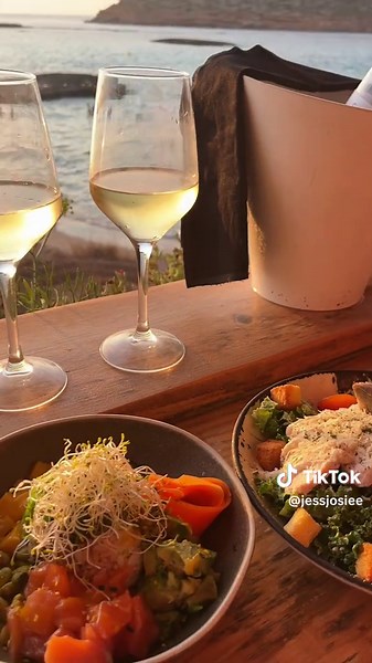 Essential Ibiza Travel Tips for an Unforgettable Experience