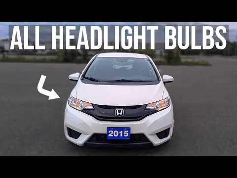 How to Replace Headlight Bulbs - Honda Fit (2015-2020)