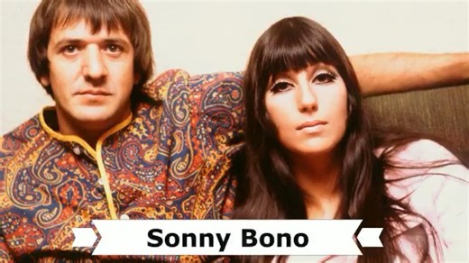 Heute ist der 26. Todestag des US-amerikanischen Sängers, Schauspielers und Politikers † Sonny Bono (eigentlich Salvatore Phillip Bono). Geboren am 16. Februar 1935 in Detroit und gestorben am 5. Januar 1998 in South Lake Tahoe. Sonny Bono begann seine musikalische Karriere Ende der 1950er Jahre, als er sich als Songwriter, Produzent und A&R-Manager bei Specialty Records um deren aktuellen Star Larry Williams kümmerte. Zu Beginn der 1960er arbeitete er dann mit dem Produzenten Phil Spector zusam