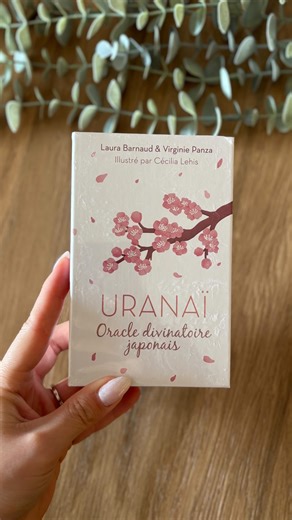 Laura Barnaud & Virginie Panza ✨️Magnétisme et LaHoChi | 🌸Aujourd’hui, c’est notre magnifique oracle divinatoire japonais, Uranaï Oracle, qui te transmet ton message du jour ✨ Nous l’avons... | Instagram