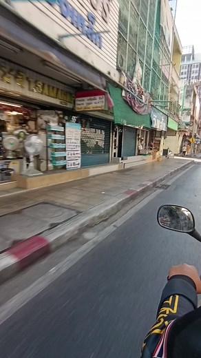 Exploring Bangkok: A Guide to Thailand's Vibrant City