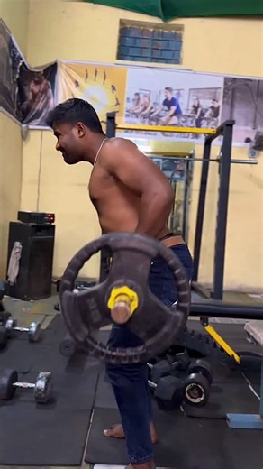 Rohan Gangurde on Instagram: "Recomp 14 : Back workout, I forget my gym wear"