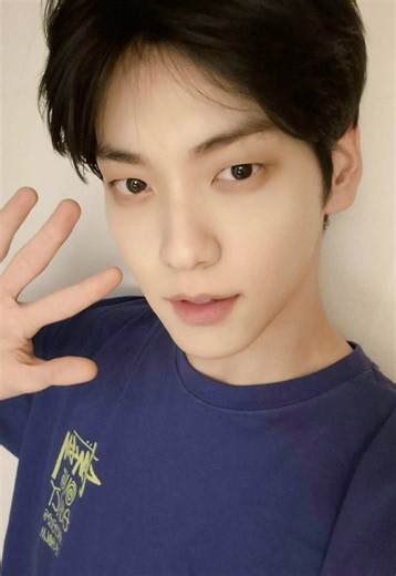 Seventeen iconic moments every CARAT will rewatch