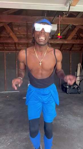 Buster Perkins twin brother 😂 #slyflymccartney #fyp #norbit #busterperkins #herecomethecops #theytakinmetojail #norbitskit #norbitmovie #lol #lookalike #viral #tiktok #viraltiktok