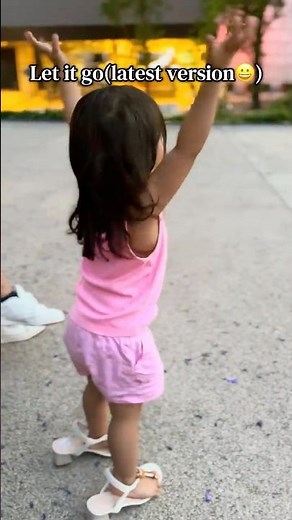 My Toddler Sings “Let It Go” from Frozen | Cutest Disney Fan Ever! ❄️🎤